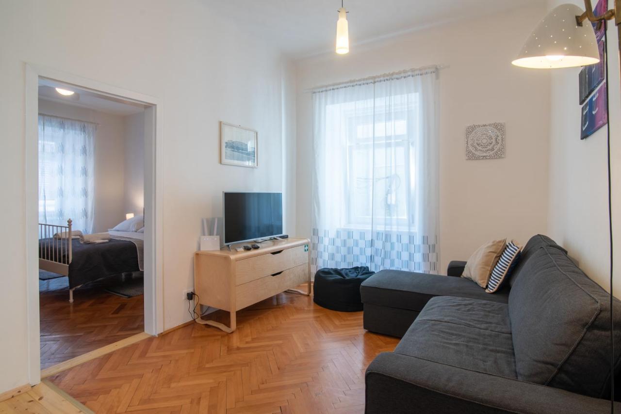 Apartment Ttapartmani *